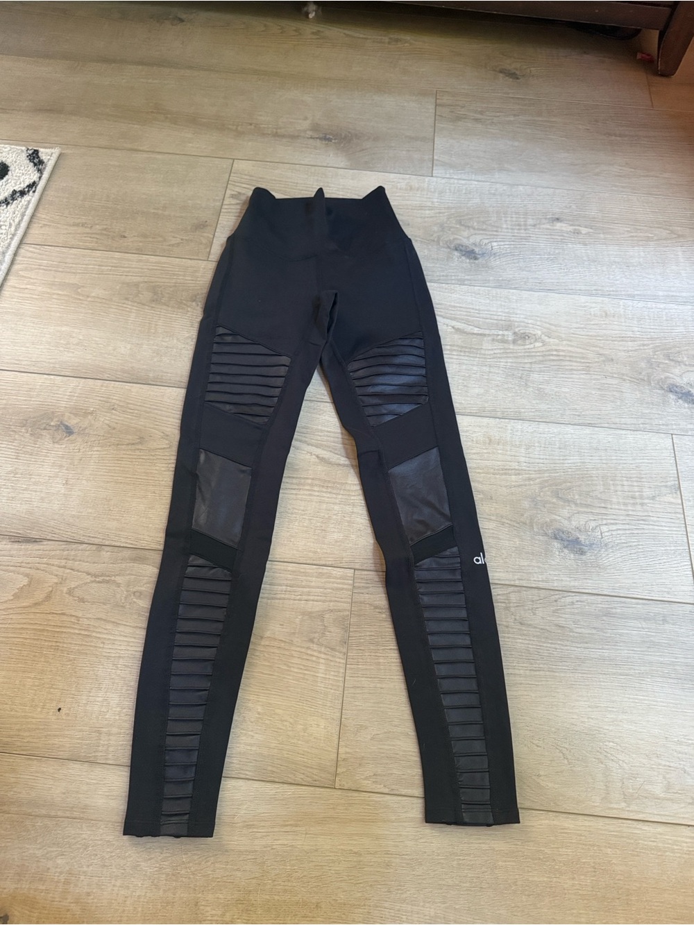 ALO Yoga Black High-Waist Moto-Panel Leggings